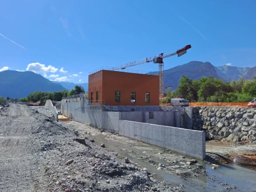 construction site hydroélectrique serhy.fr producteur d'énergie hydroélectrique paca rhones alpes occitanie